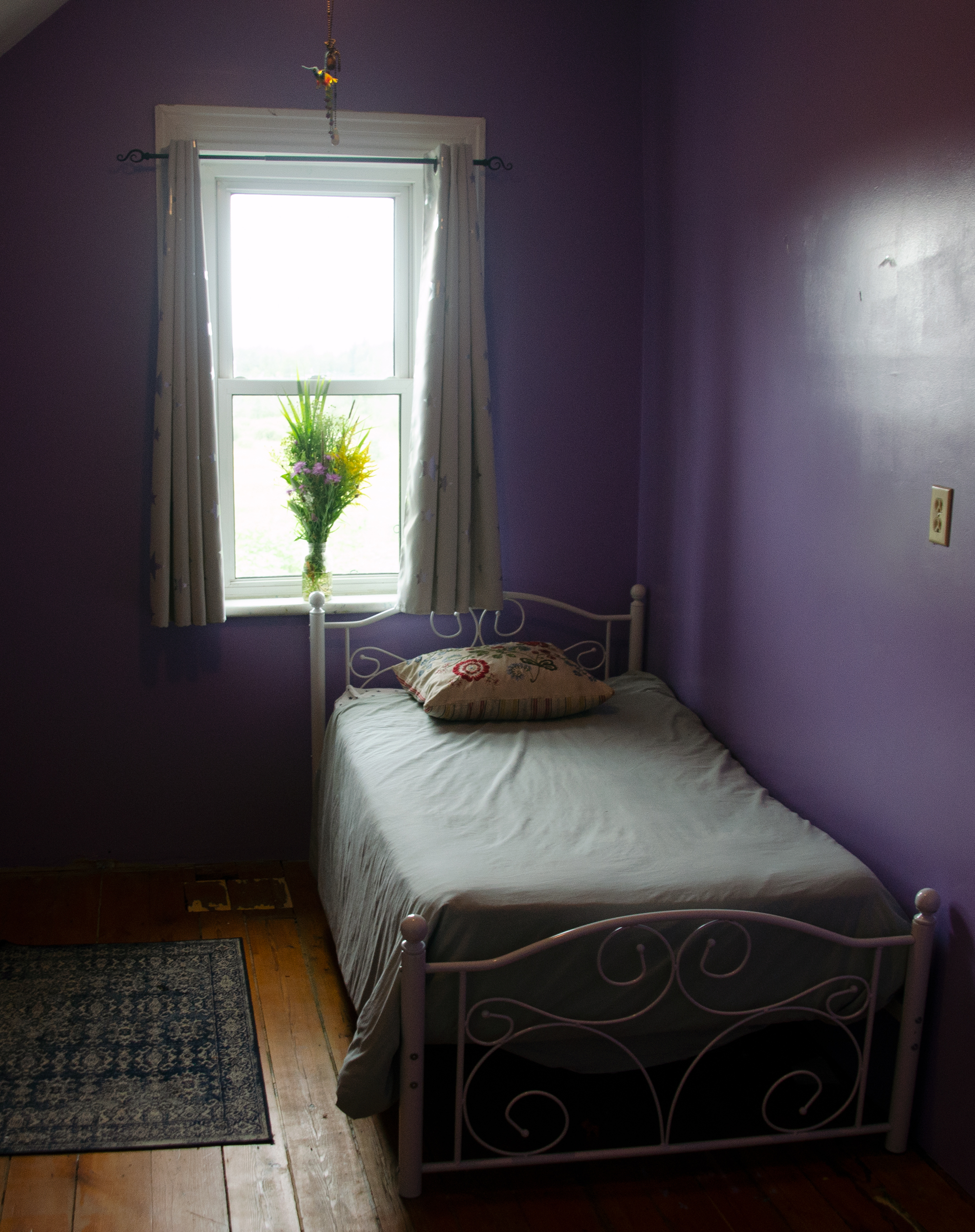 slow2-bedroom-3